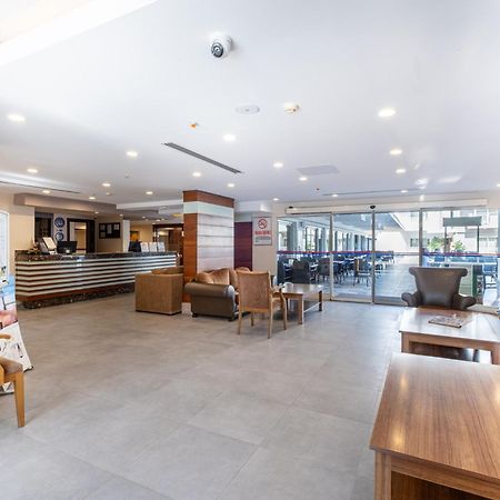 Viking Express Hotel 凯梅尔 外观 照片