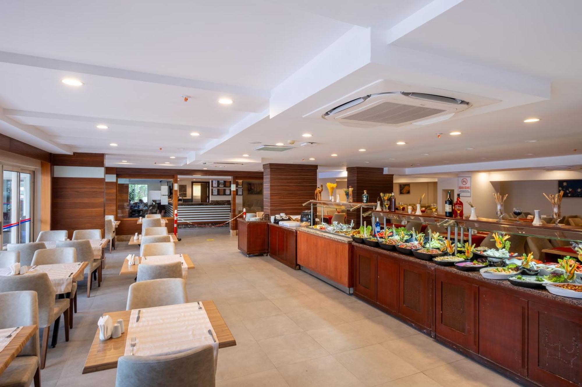 Viking Express Hotel 凯梅尔 外观 照片